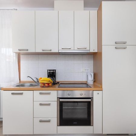 Appartamento Marija Porec Esterno foto
